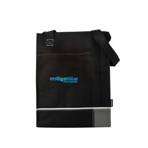 https://d2mc6m556yktpy.cloudfront.net/media/f8696f8d-4966-431d-aeab-191e36cdcbc5/images/1500x1500/1839ba3a83b1733a62ba1ec12c656f91.jpg